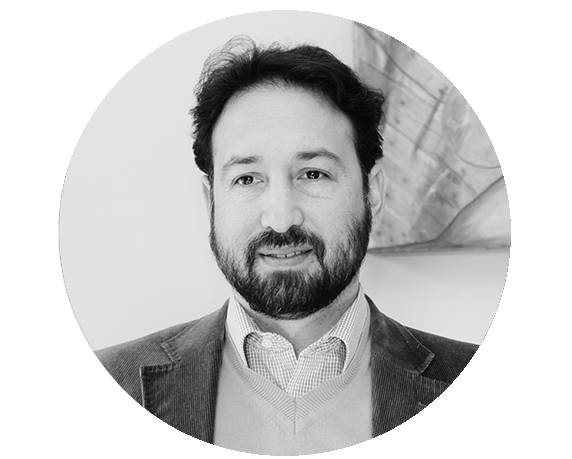 JUAN CRISTOBAL URRUTIA